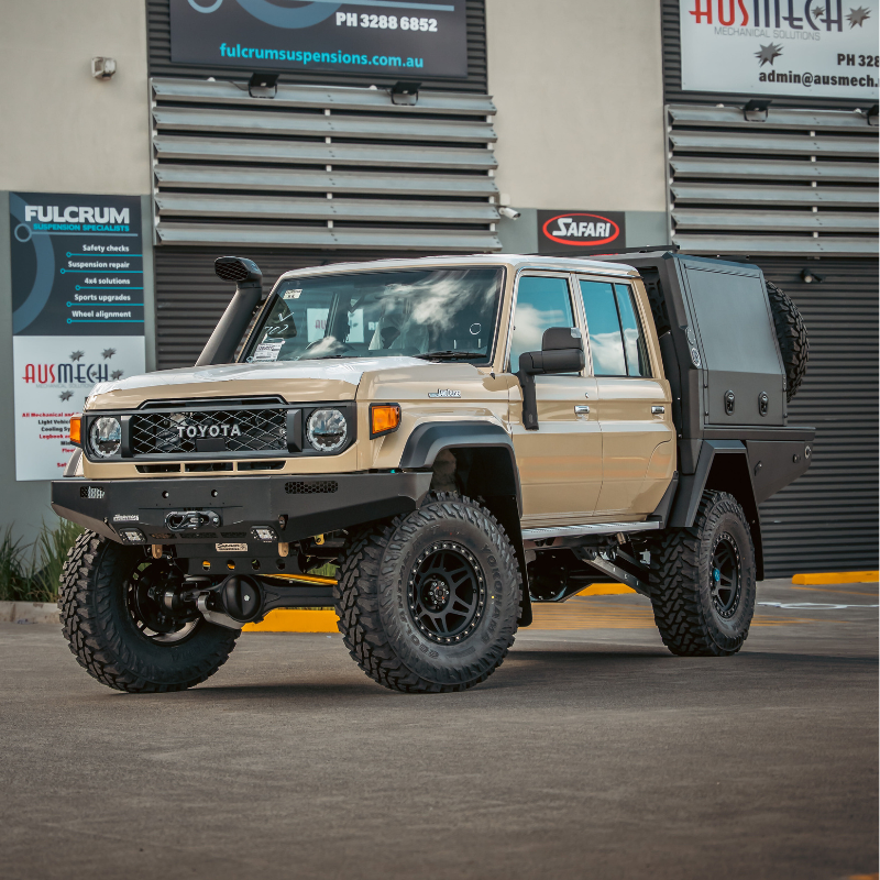GWorks Land Cruiser 79 aluminium tray and canopy